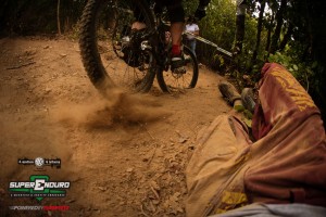 superenduro_puntaala_70 superenduro_puntaala_70